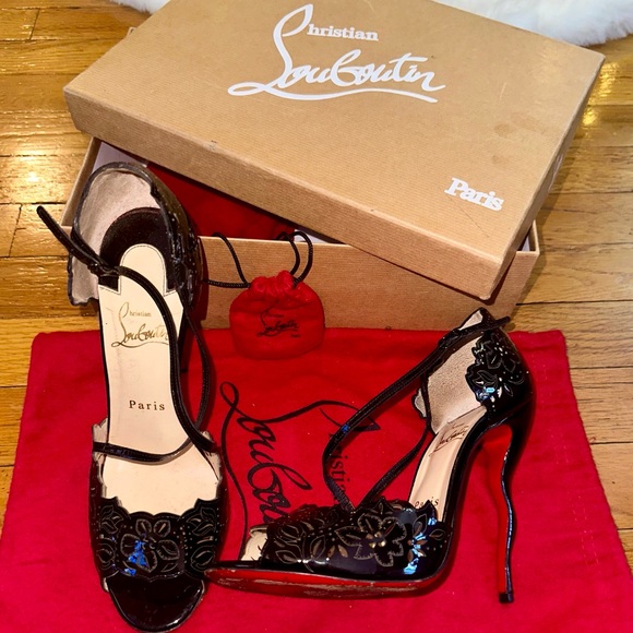 Gorgeous Christian Louboutin Patent Leather Heels - Picture 1 of 2